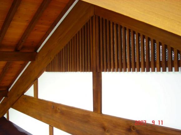 外壁木部アク抜き塗装 サンプロリフォーム施工費用事例